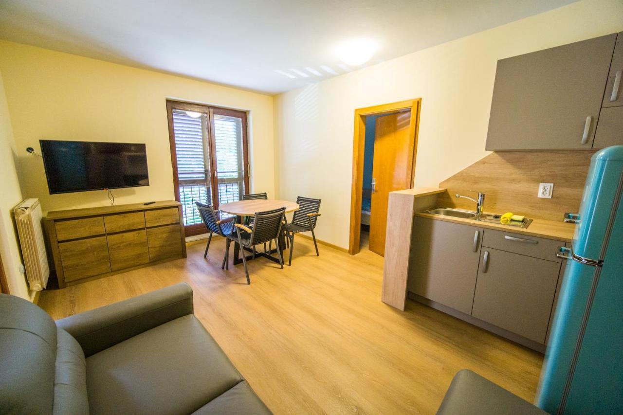Apartments Stella Portoroz Bagian luar foto