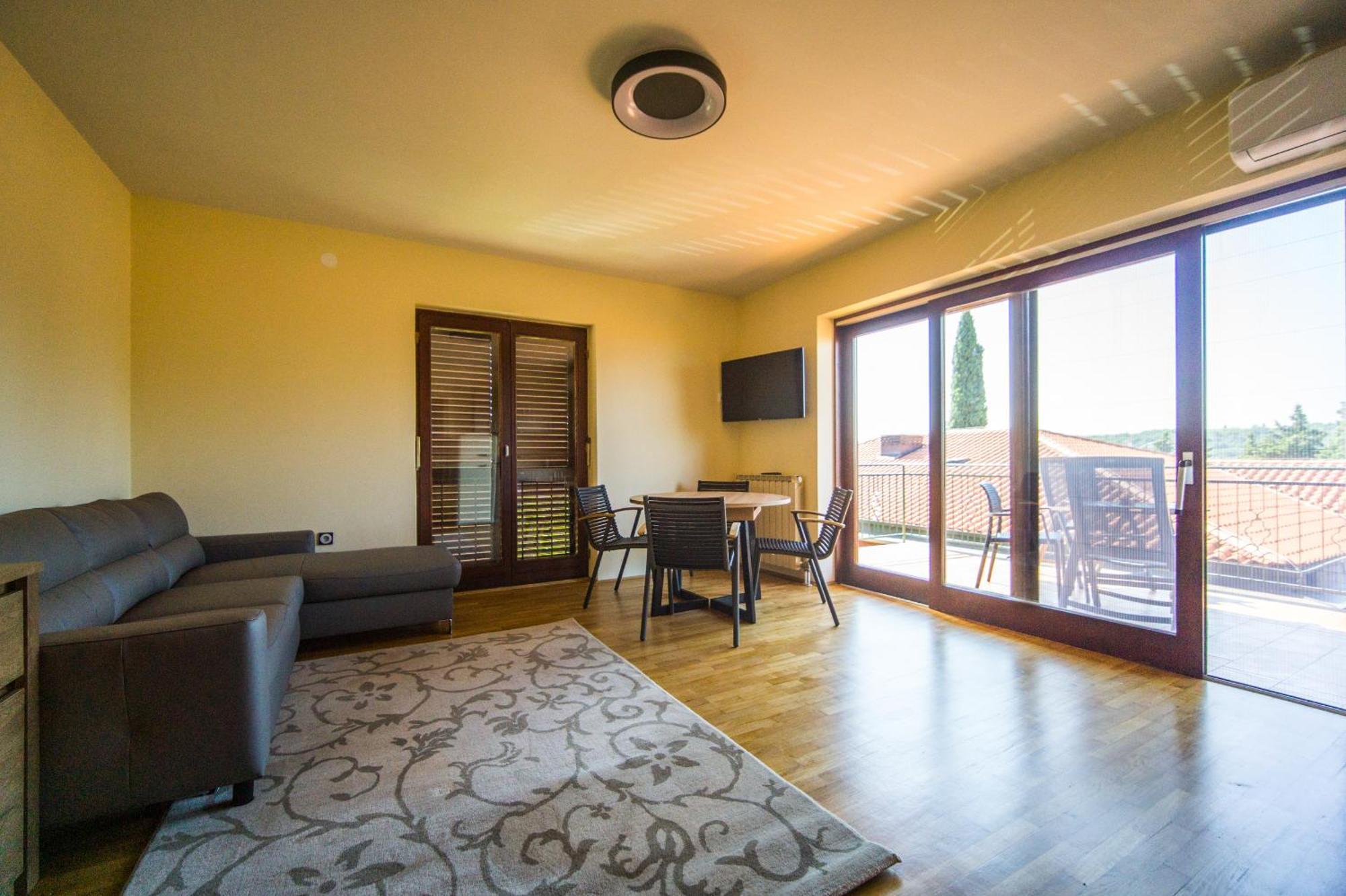 Apartments Stella Portoroz Bagian luar foto